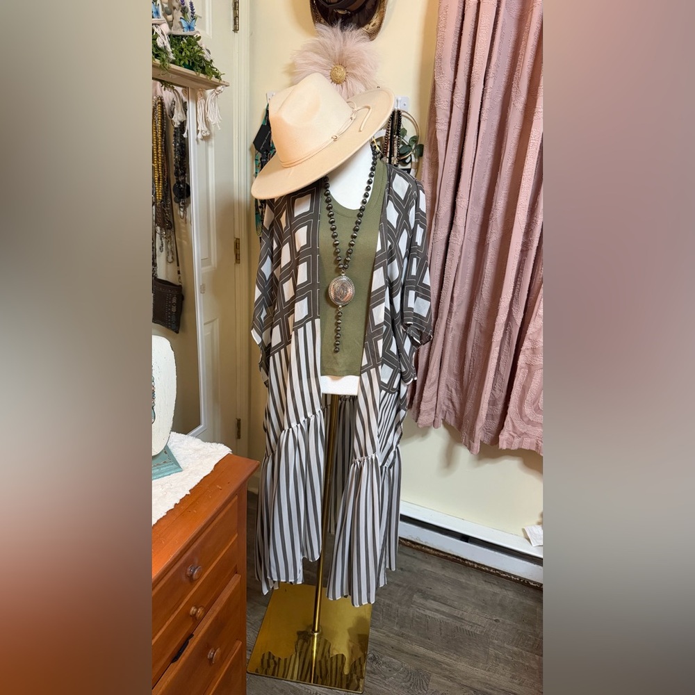 Gray and White Striped Kimono by Easel. Size Large